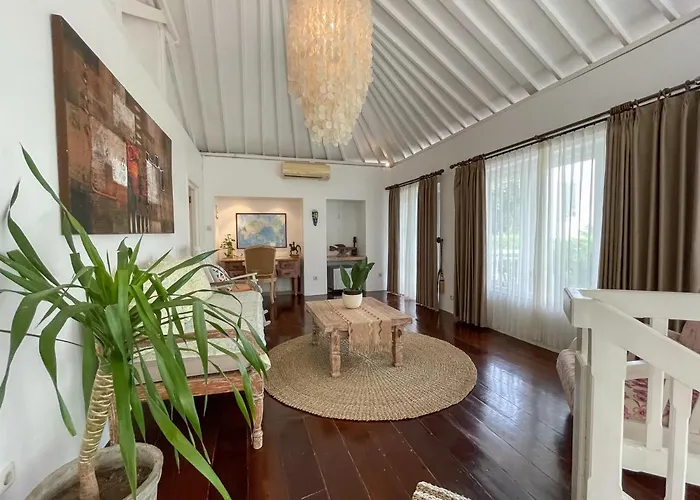 Villa House - 150m Berawa *