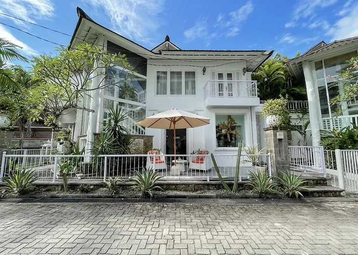 Villa House - 150m Berawa *