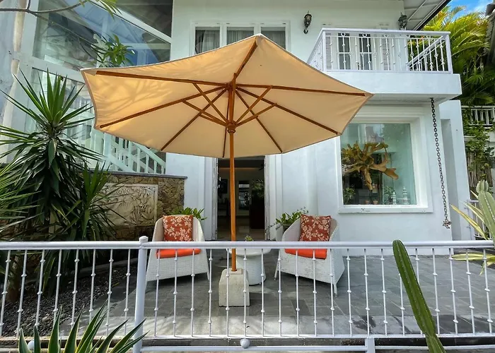 House - 150m Berawa * Canggu (Bali)
